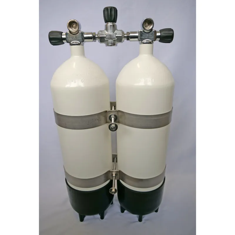 Günstig Double pack 10 liters 232bar 171mm compressed air with lockable bridge