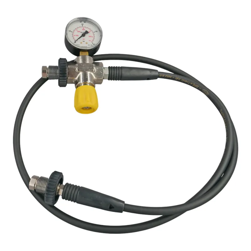 Preisknaller Überströmschlauch für Druckluft bis 400bar, mit Manometer und Entlüftung