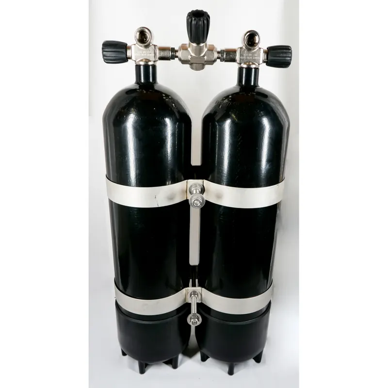 Highlight Double pack 12 liters 232bar 171mm compressed air with lockable bridge 185mm