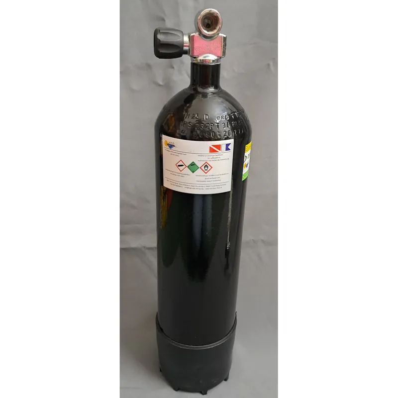 Neue Ware Tauchflasche 6 Liter 232bar mit erweiterbaren MonoVentil, Tüv und Lackkratzer