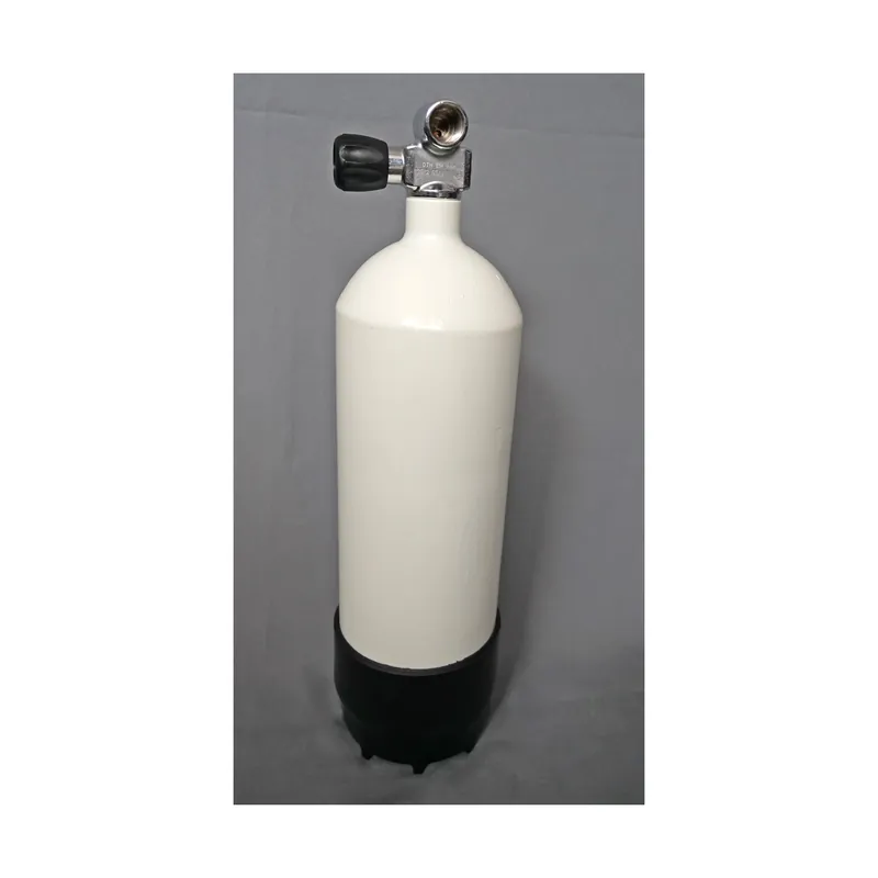 Old Stock 02/2023 - Diving Cylinder 5 Liter 300bar M25x2 White with Non-Expandable Monovalve G5/8" Jetzt Bestellen