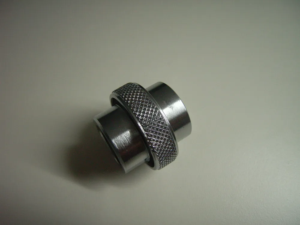 Adapter 5/8 "Luft IG auf Edelgas ( Argon-Helium) IG 200 bar Must-Have