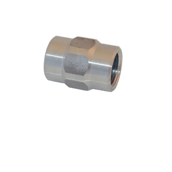 Adapter 5/8" innen - 5/8" innen 200 bar Neu
