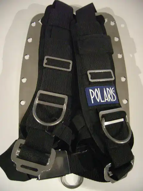 Harness XT mit Backplate Garantierte Lieferung
