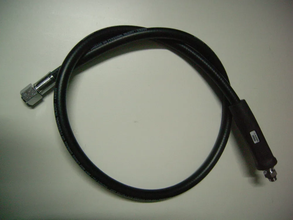 Nur Für Kurze Zeit MD Schlauch 3/8“ 56 cm schwarz