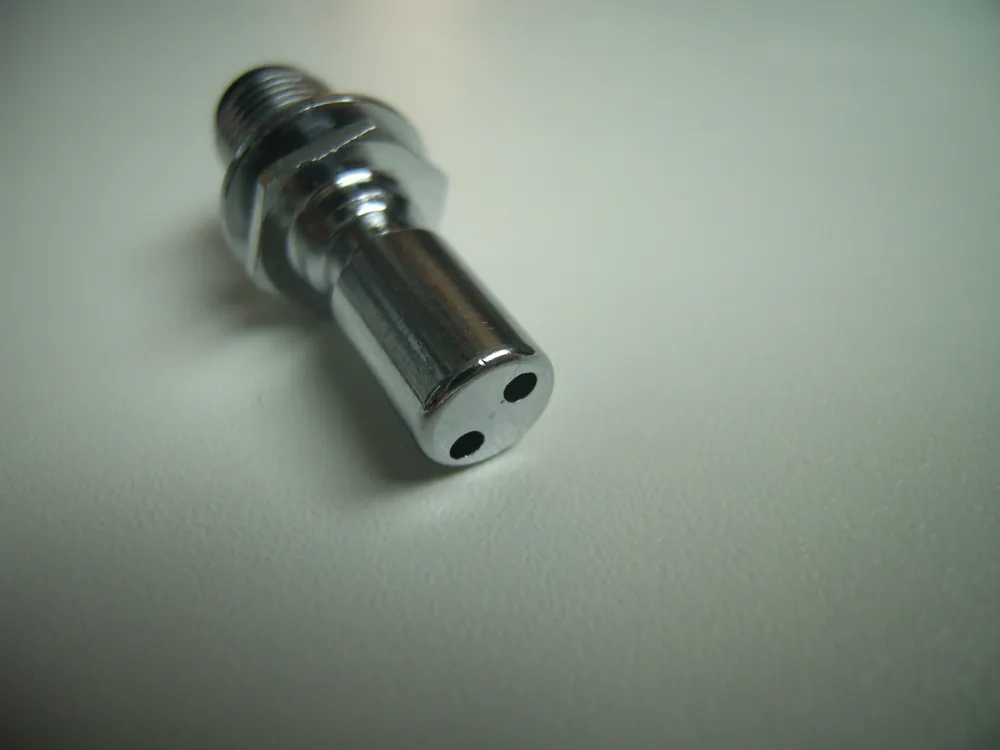 Neu Im Sortiment SI TECH Standard Nippel für Einlassventil Shell (mit 2 kleinen Bohrungen)