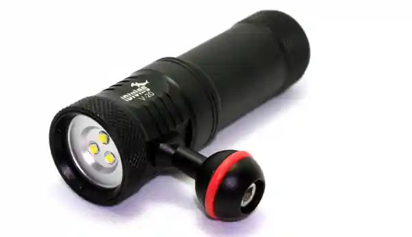 iDiving Videolampe V20 - Leistung 2000lm - 80min Brenndauer Top-Preis