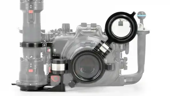 Nauticam EMWL Schwenkhalterung M67 Neue Ware